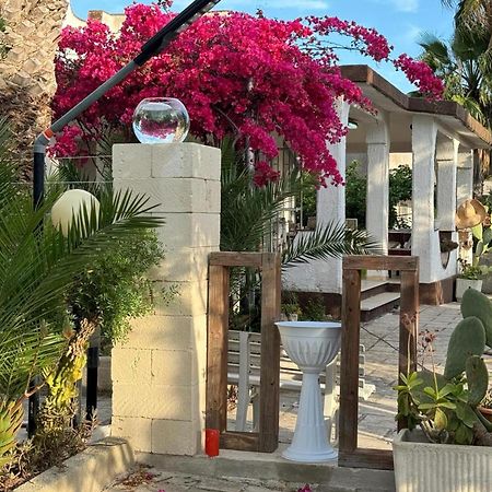 Villa Torretta - Mare Salento 마리나 디 리차노 외부 사진